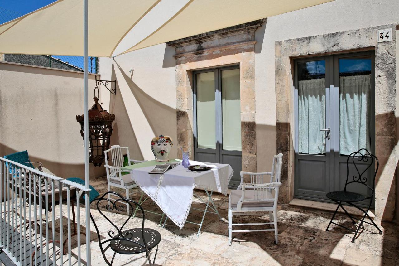Villa Dimora di Catullo - Ospitalità di Charme Palazzolo Acreide Esterno foto